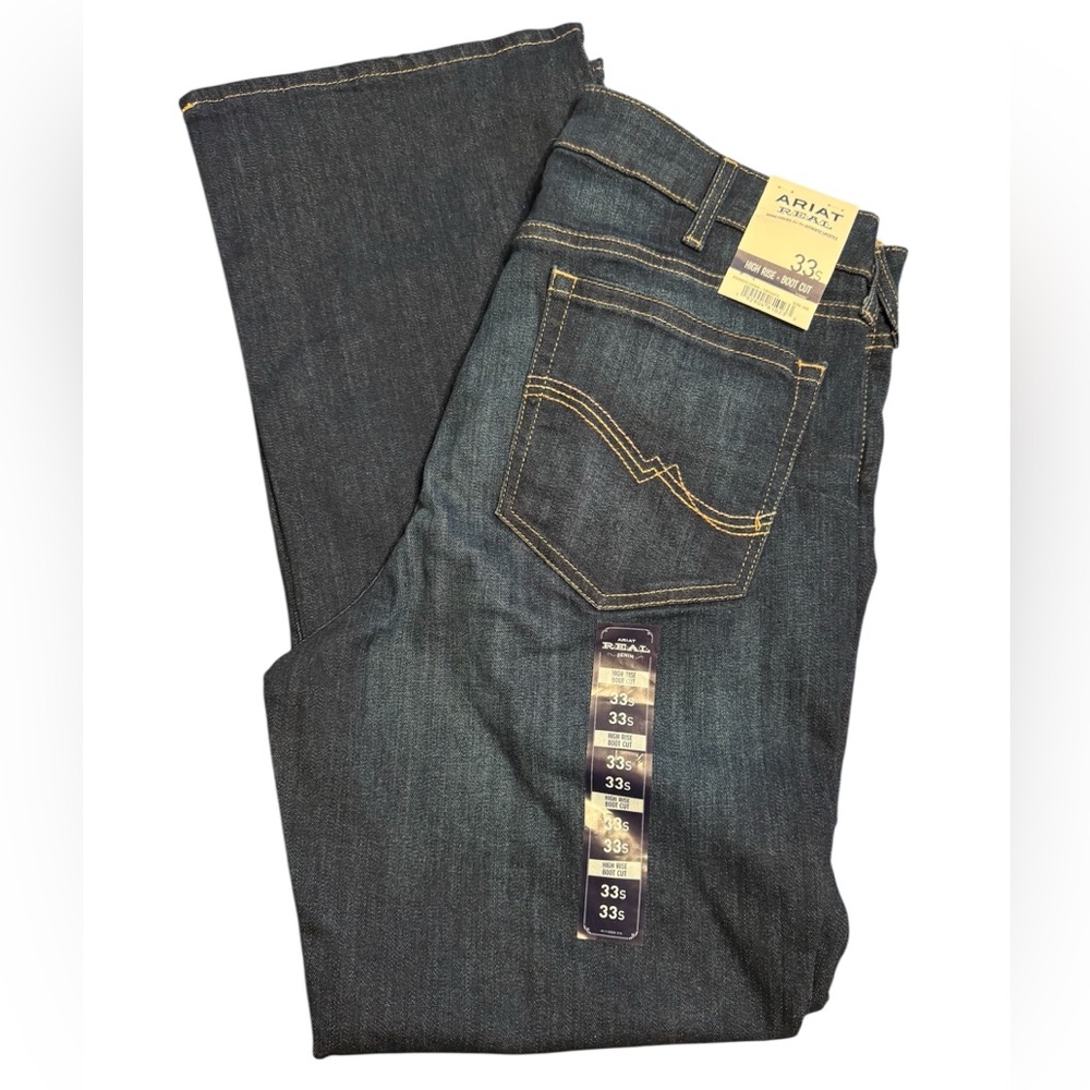 NWT Women’s Ariat Jeans